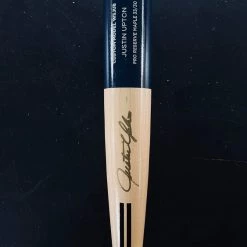 Warstic JUSTIN UPTON "ART OF HITTING" AUTOGRAPHED BAT - NAVY 33/30