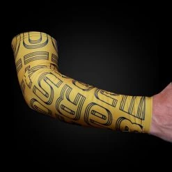 ACCESSORIES ARM SLEEVE - WARSTIC GOLD & BLACK